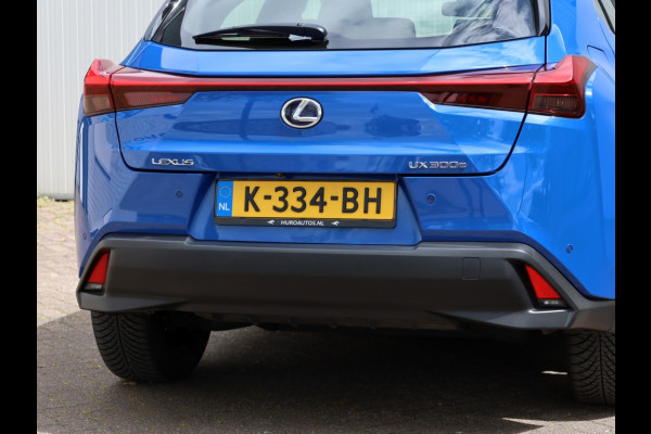 Lexus UX 300e Business 54 kWh | Leder | Stoelverwarming | Pdc