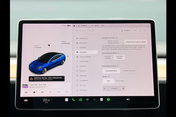 Tesla Model 3 Standard RWD Plus 60 kWh, 19 inch, 1e eigenaar, trekhaak,panoramadak, leder, nl auto met nationale auto pas