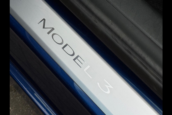 Tesla Model 3 Standard RWD Plus 60 kWh, 19 inch, 1e eigenaar, trekhaak,panoramadak, leder, nl auto met nationale auto pas