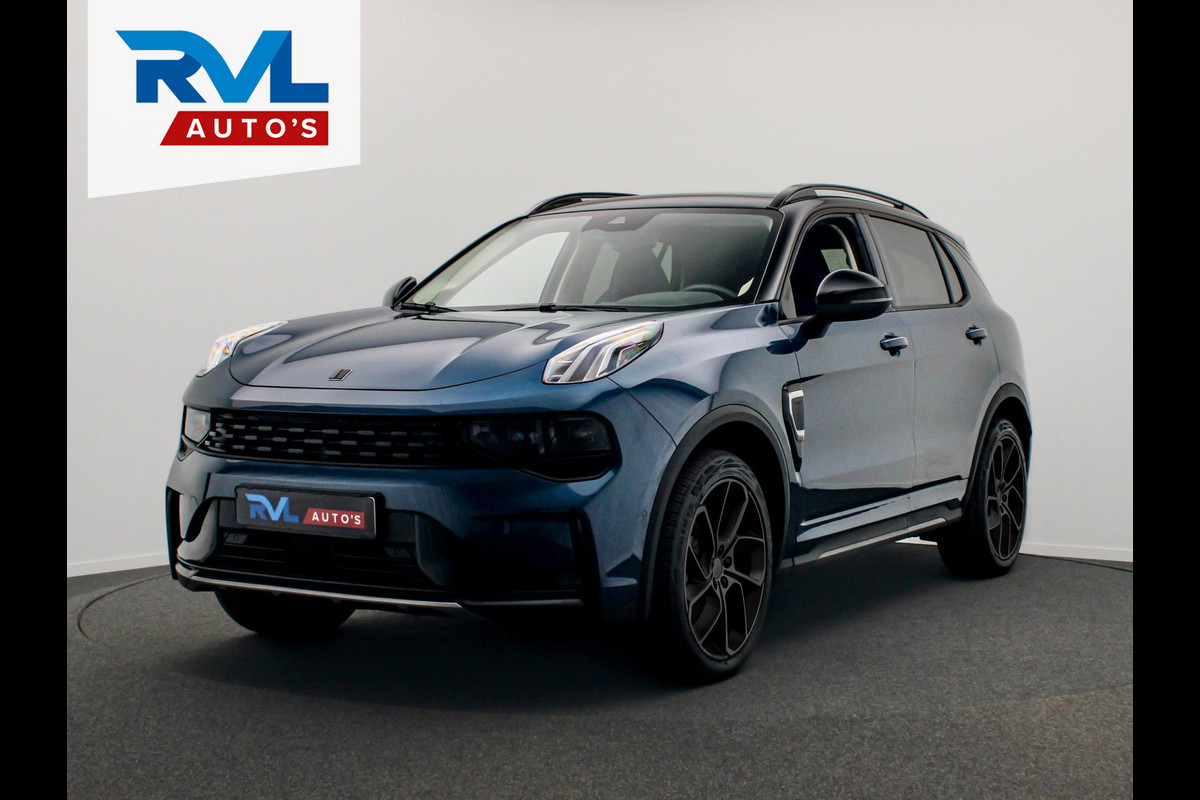 Lynk & Co 01 1.5 261PK Plug-in Hybrid *Black pakket* 360* camera Pano/dak Apple/Carplay Adaptive/Cruise Lynk & Co 01 1.5 261PK Plug-in Hybrid *Black pakket* 360* camera Pano/dak Apple/Carplay Adaptive/Cruise