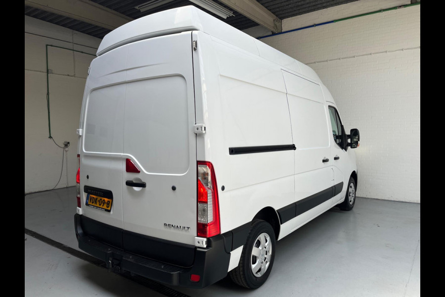 Renault Master Nieuw Model Servicewagen T35 2.3 dCi 135 L2H3 Extra hoog 2xSchuifdeur Modul kasten Omvormer Trekhaak RIJKLAARPRIJS!