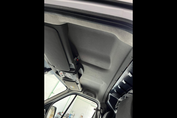 Renault Master Nieuw Model Servicewagen T35 2.3 dCi 135 L2H3 Extra hoog 2xSchuifdeur Modul kasten Omvormer Trekhaak RIJKLAARPRIJS!