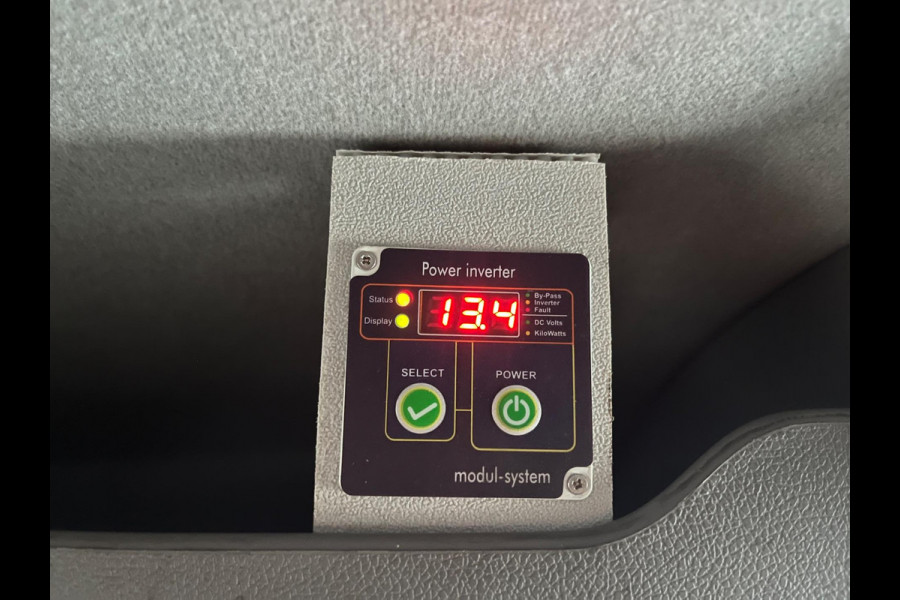 Renault Master Nieuw Model Servicewagen T35 2.3 dCi 135 L2H3 Extra hoog 2xSchuifdeur Modul kasten Omvormer Trekhaak RIJKLAARPRIJS!