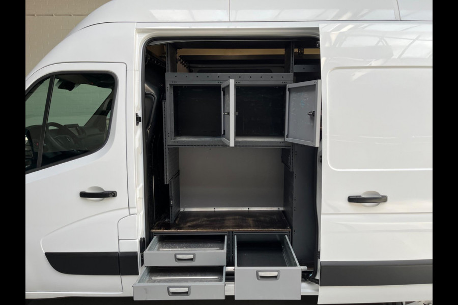 Renault Master Nieuw Model Servicewagen T35 2.3 dCi 135 L2H3 Extra hoog 2xSchuifdeur Modul kasten Omvormer Trekhaak RIJKLAARPRIJS!