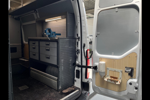 Renault Master Nieuw Model Servicewagen T35 2.3 dCi 135 L2H3 Extra hoog 2xSchuifdeur Modul kasten Omvormer Trekhaak RIJKLAARPRIJS!