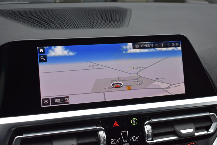 BMW 3 Serie Touring 320e M-SPORT | SHADOW-LINE | EL. WEGKL. TREKHAAK | HEAD-UP DISPLAY | APPLE CARPLAY | ANDROID AUTO | LEDER