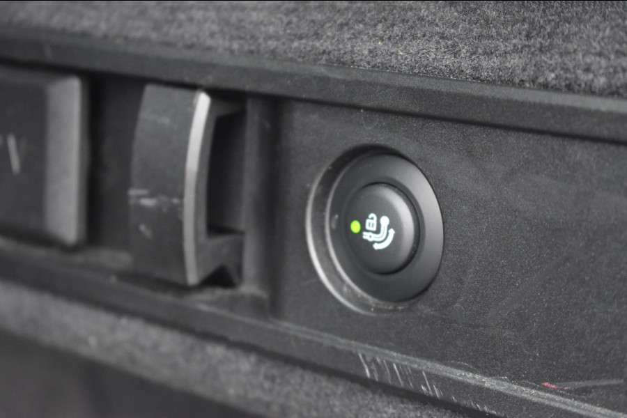 BMW 3 Serie Touring 320e M-SPORT | SHADOW-LINE | EL. WEGKL. TREKHAAK | HEAD-UP DISPLAY | APPLE CARPLAY | ANDROID AUTO | LEDER