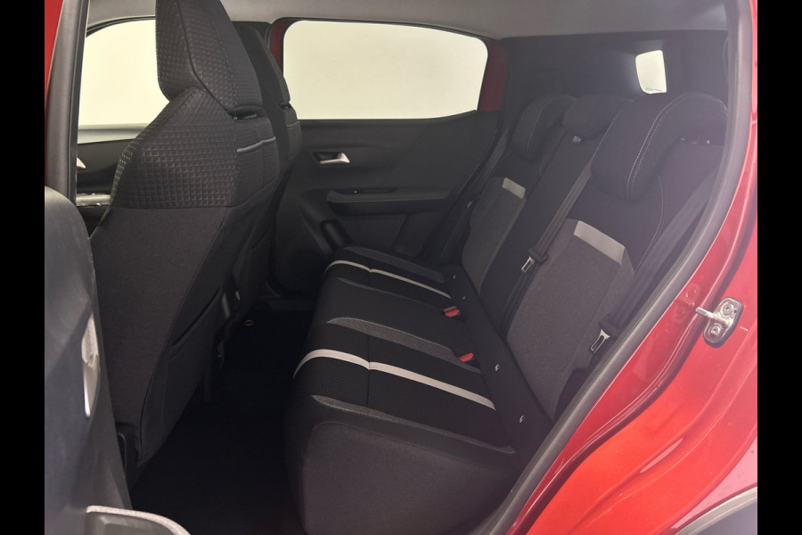Opel Frontera Electric GS 44 kWh | Voorraad | 11 kW lader | Comfort pakket | Verwarmde stoelen & voorruit | Verwarmd stuurwiel | Dealerprijs € 34.098 rijklaar, dus 15% korting!