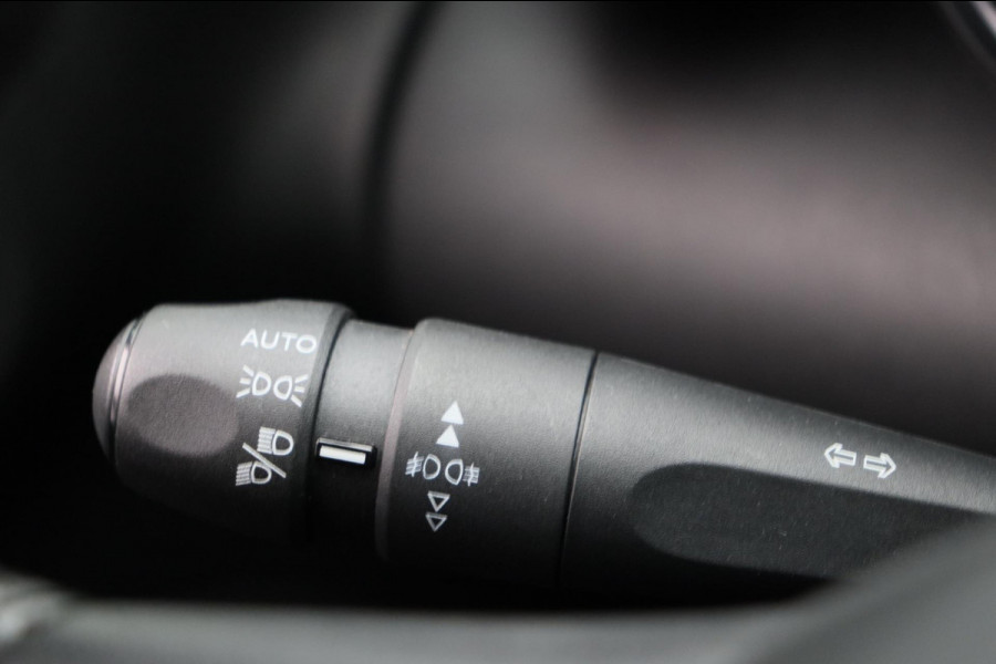 Citroën C3 Aircross 1.2 PureTech S&S Shine Apple/Carplay Pano/dak Leder