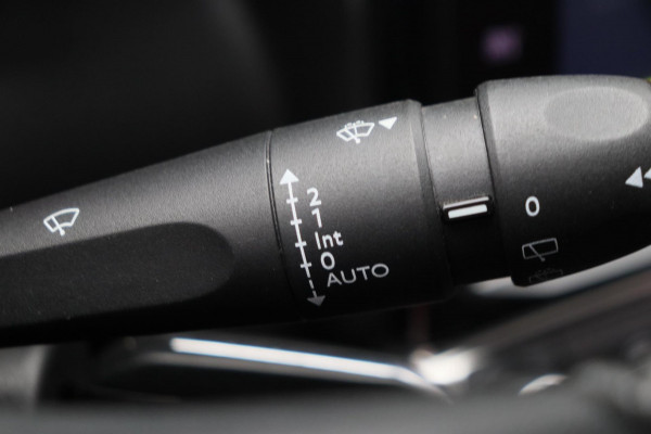 Citroën C3 Aircross 1.2 PureTech S&S Shine Apple/Carplay Pano/dak Leder