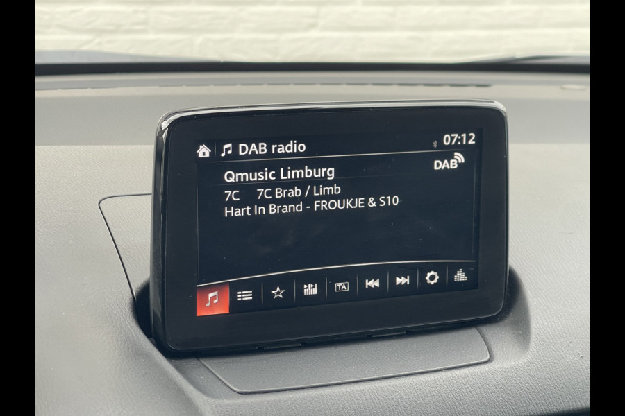 Mazda 2 1.5 Skyactiv-G Luxury | CarPlay | Camera | LED | DAB+ | Cruise | 16 inch