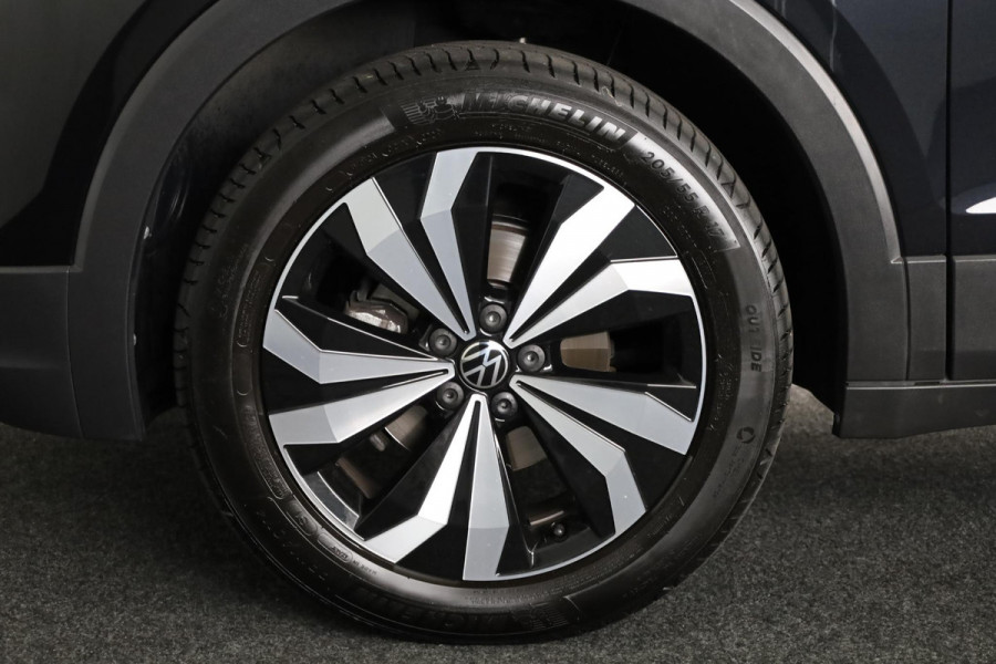 Volkswagen T-Cross 1.0 TSI Life Edition 95 pk | Verlengde garantie | Navigatie via App | Parkeersensoren | Achteruitrijcamera | Adaptieve cruise control | Stoelverwarming |