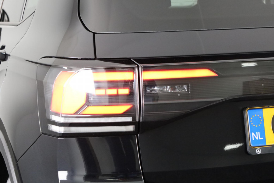 Volkswagen T-Cross 1.0 TSI Life Edition 95 pk | Verlengde garantie | Navigatie via App | Parkeersensoren | Achteruitrijcamera | Adaptieve cruise control | Stoelverwarming |