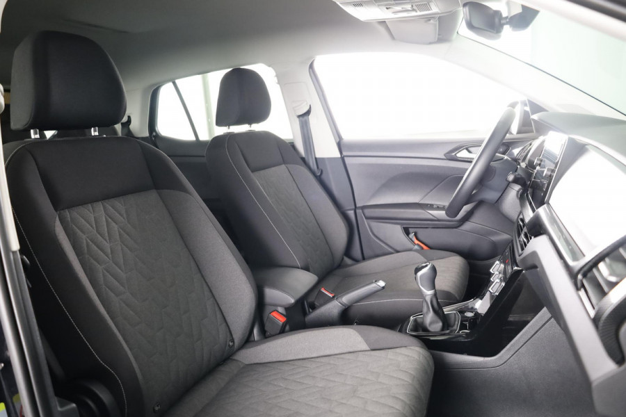 Volkswagen T-Cross 1.0 TSI Life Edition 95 pk | Verlengde garantie | Navigatie via App | Parkeersensoren | Achteruitrijcamera | Adaptieve cruise control | Stoelverwarming |