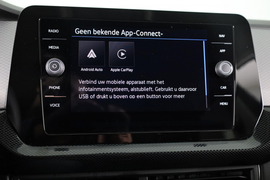 Volkswagen T-Cross 1.0 TSI Life Edition 95 pk | Verlengde garantie | Navigatie via App | Parkeersensoren | Achteruitrijcamera | Adaptieve cruise control | Stoelverwarming |