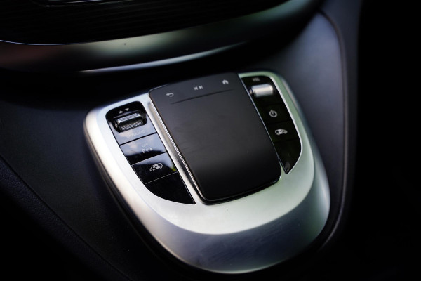 Mercedes-Benz Eqv 300 L2 Avantg. BTW Burmester Panoramadak 7-Persoons