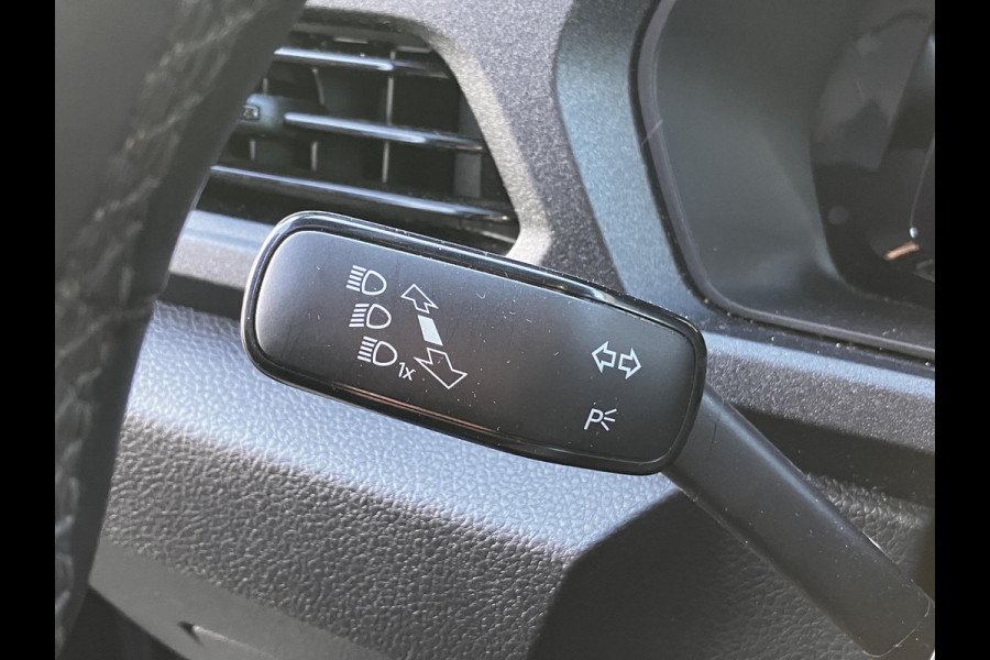 Volkswagen Caddy 2.0 TDI | LED | Trekhaak | Digitaal cockpit