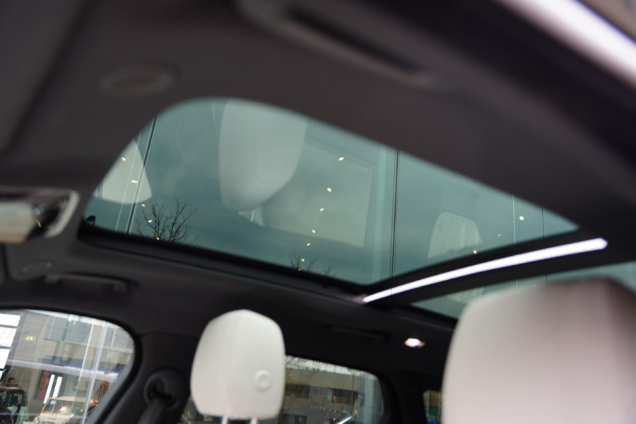 Land Rover Range Rover Velar P400e BTW Leder Ivory Meridian Black Pack