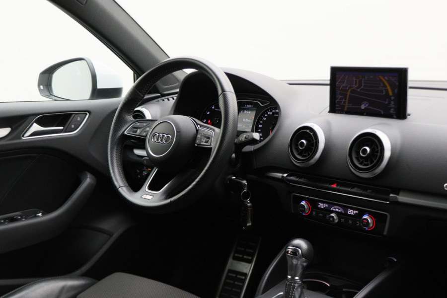 Audi A3 Limousine 35 TFSI CoD Sport S Line Edition Automaat LED, Navigatie, Climate, Cruise, PDC, 18"
