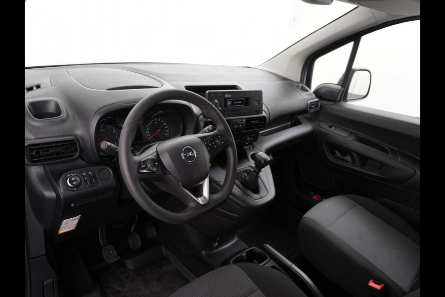 Opel Combo 1.5D 102PK L1H1 Trekhaak Airco Multimedia Cruise Control Pdc Bluetooth Lat om Lat Betimmering Betonplex vloer Schuifdeur 1e Eigenaar Euro 6