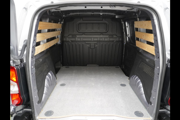 Opel Combo 1.5D 102PK L1H1 Trekhaak Airco Multimedia Cruise Control Pdc Bluetooth Lat om Lat Betimmering Betonplex vloer Schuifdeur 1e Eigenaar Euro 6