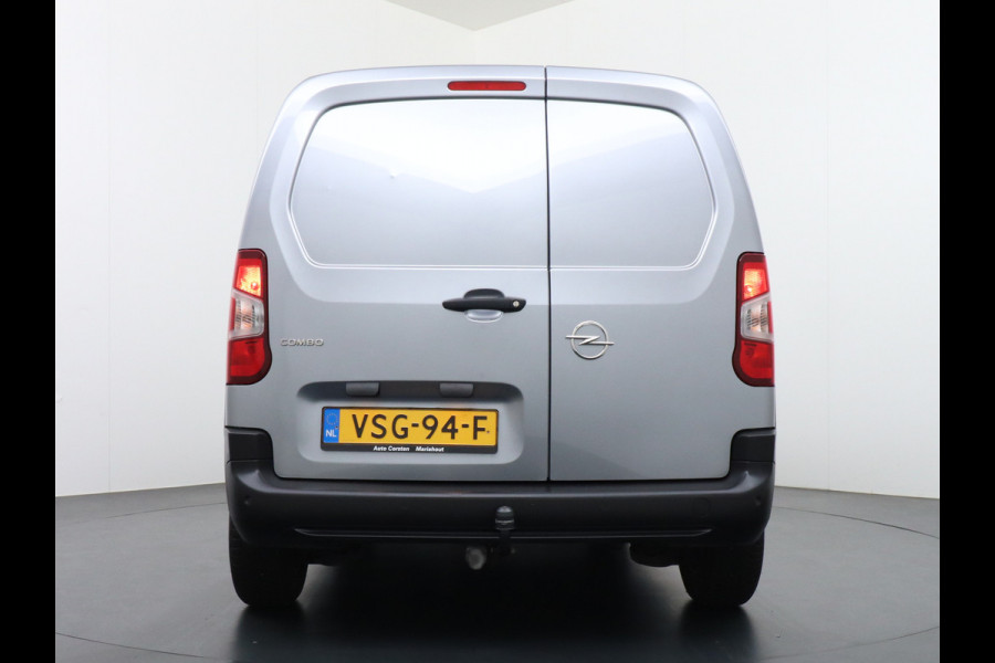 Opel Combo 1.5D 102PK L1H1 Trekhaak Airco Multimedia Cruise Control Pdc Bluetooth Lat om Lat Betimmering Betonplex vloer Schuifdeur 1e Eigenaar Euro 6