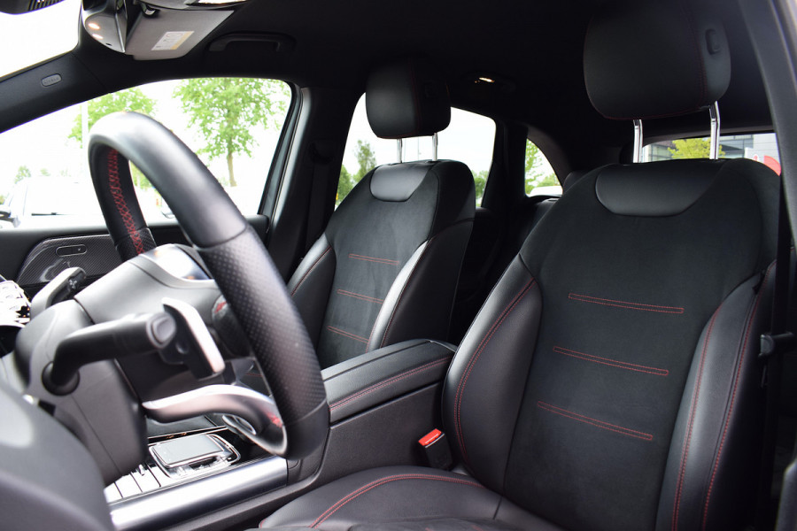 Mercedes-Benz B-Klasse 180 Business Solution AMG | Apple CarPlay | Virtual | Stoelverw. | Night-pakket