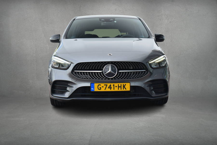 Mercedes-Benz B-Klasse 180 Business Solution AMG | Apple CarPlay | Virtual | Stoelverw. | Night-pakket