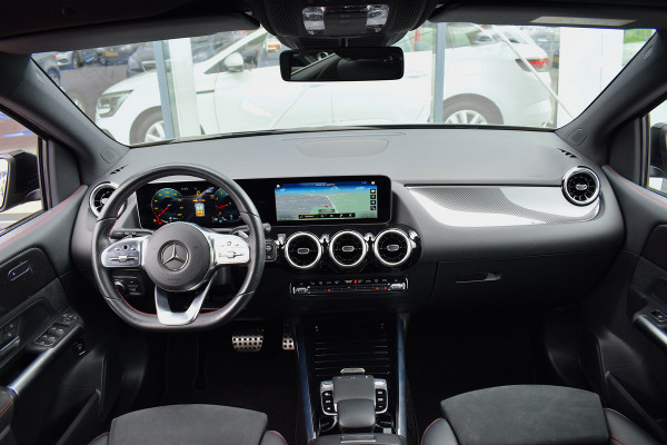 Mercedes-Benz B-Klasse 180 Business Solution AMG | Apple CarPlay | Virtual | Stoelverw. | Night-pakket