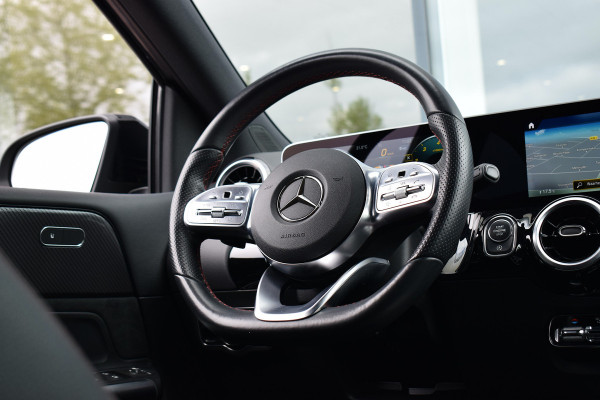 Mercedes-Benz B-Klasse 180 Business Solution AMG | Apple CarPlay | Virtual | Stoelverw. | Night-pakket
