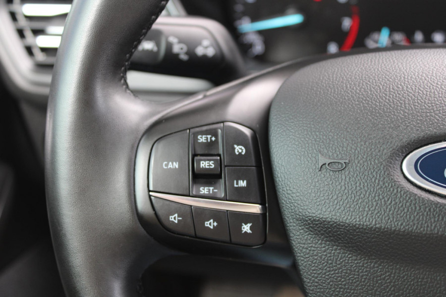Ford FOCUS Wagon 1.0 EcoBoost Hybrid Titanium Style | Winter Pack | Camera | Navigatie | Cruise control | Privacy glass | NIEUW MODEL
