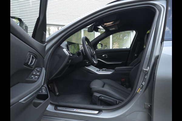 BMW 3 Serie Touring 330e M-Sport Pro - LCI 2 - Grote Range - Trekhaak - Head-up - Hifi