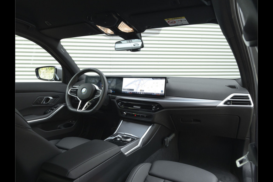 BMW 3 Serie Touring 330e M-Sport Pro - LCI 2 - Grote Range - Trekhaak - Head-up - Hifi