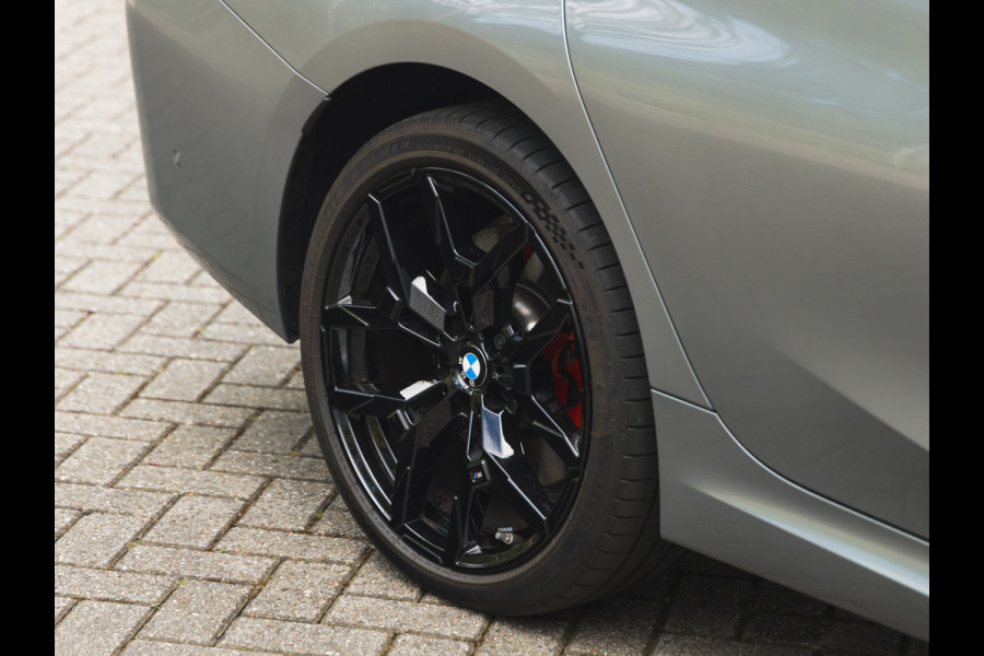 BMW 3 Serie Touring 330e M-Sport Pro - LCI 2 - Grote Range - Trekhaak - Head-up - Hifi