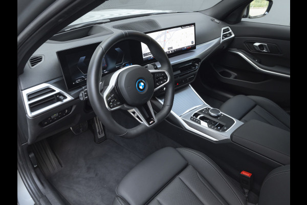 BMW 3 Serie Touring 330e M-Sport Pro - LCI 2 - Grote Range - Trekhaak - Head-up - Hifi