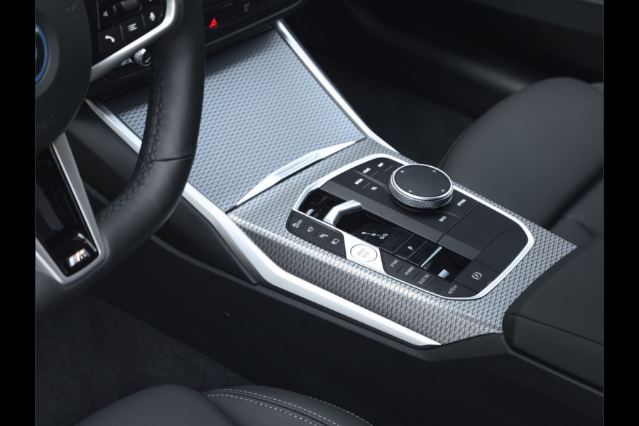 BMW 3 Serie Touring 330e M-Sport Pro - LCI 2 - Grote Range - Trekhaak - Head-up - Hifi