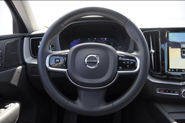 Volvo XC60 T8 455PK Automaat AWD Plus Dark 360 camera / Harman kardon audio / elektrisch bedienbare voorstoelen / Memory seats / stoelverwarming voor en achter/ stuurverwarming / BLIS /