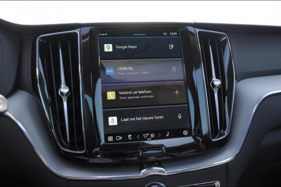 Volvo XC60 T8 455PK Automaat AWD Plus Dark 360 camera / Harman kardon audio / elektrisch bedienbare voorstoelen / Memory seats / stoelverwarming voor en achter/ stuurverwarming / BLIS /