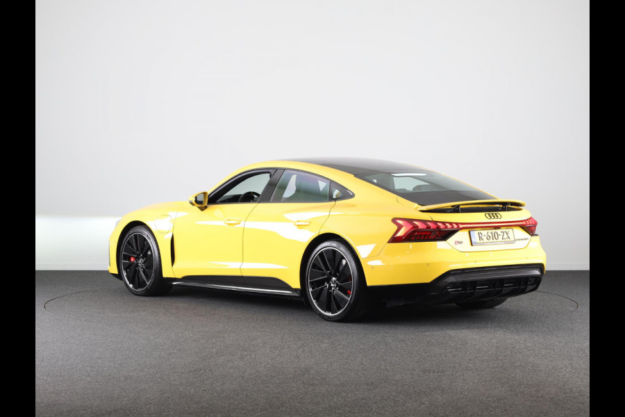 Audi e-tron GT RS 93 kWh 600pk | Matrix Laser Led | Optiekpakket Carbon | Stoelventilage/massage | Vierwielbesturing