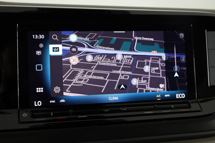Volkswagen Multivan Economy Business L2 1.5 eHybrid EU6 180 kW (245pk) Dubbele cabine Snoeks
