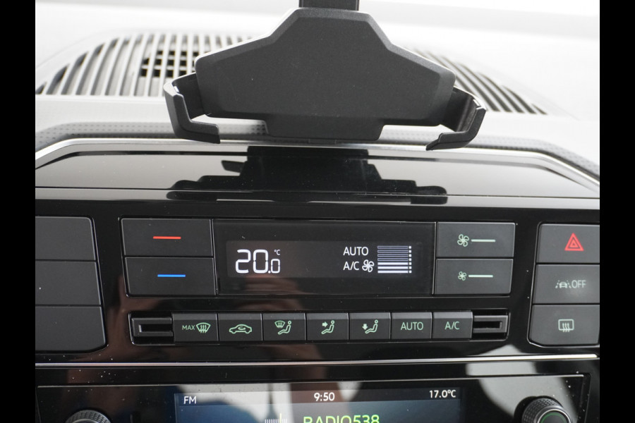 Škoda Citigo e-iV EV 36kWh Climate Control Cruise Control Bluetooth Verkeersborddetectie Led Esp Smartphone integratie Rijstrooksensor Verkeersbord detectie Ambition Grote Accu! Garantie op de accu tot 27-02-2028/160.000km. 1.235kg licht!