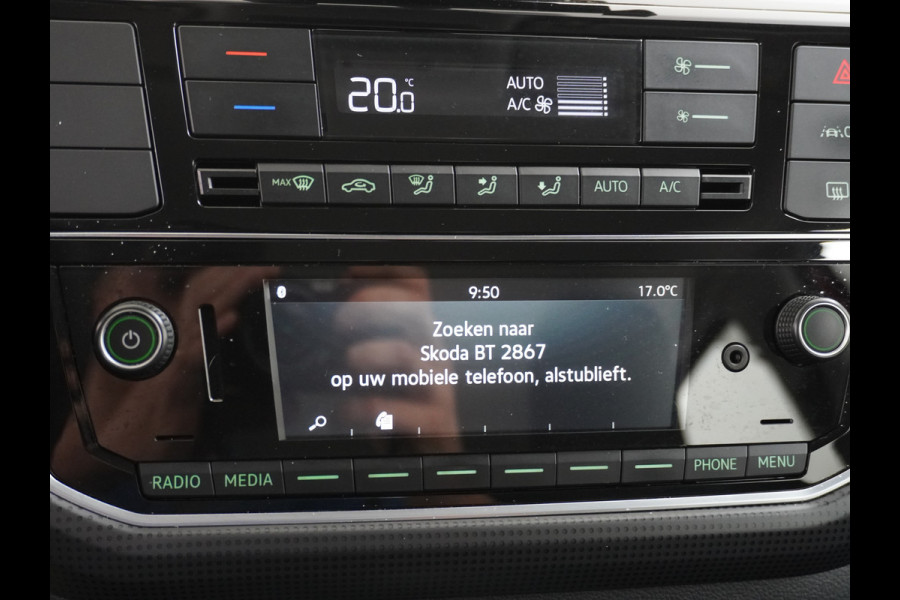Škoda Citigo e-iV EV 36kWh Climate Control Cruise Control Bluetooth Verkeersborddetectie Led Esp Smartphone integratie Rijstrooksensor Verkeersbord detectie Ambition Grote Accu! Garantie op de accu tot 27-02-2028/160.000km. 1.235kg licht!