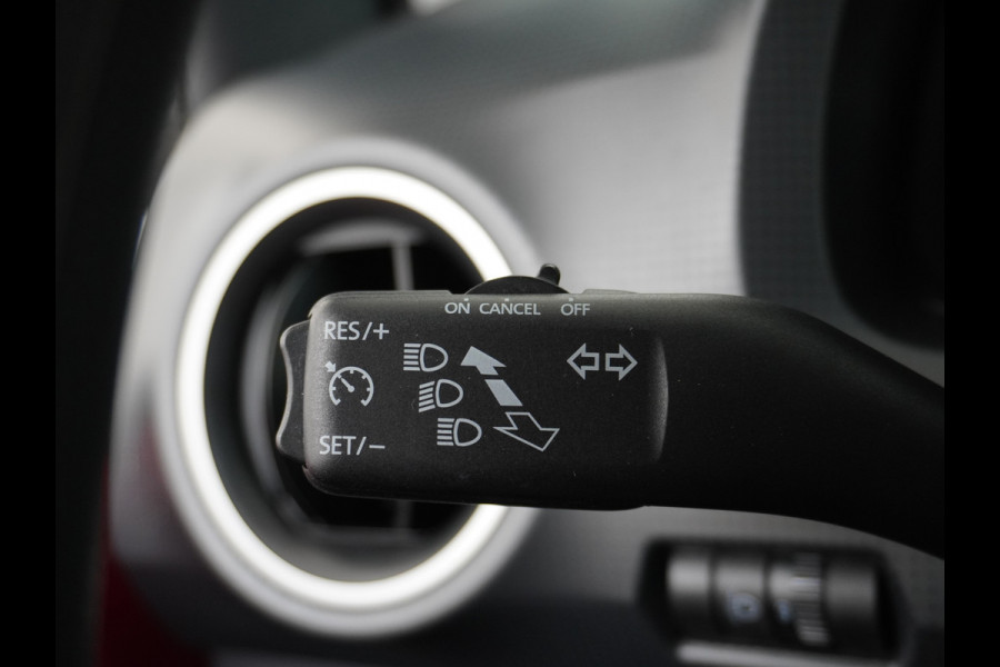 Škoda Citigo e-iV EV 36kWh Climate Control Cruise Control Bluetooth Verkeersborddetectie Led Esp Smartphone integratie Rijstrooksensor Verkeersbord detectie Ambition Grote Accu! Garantie op de accu tot 27-02-2028/160.000km. 1.235kg licht!