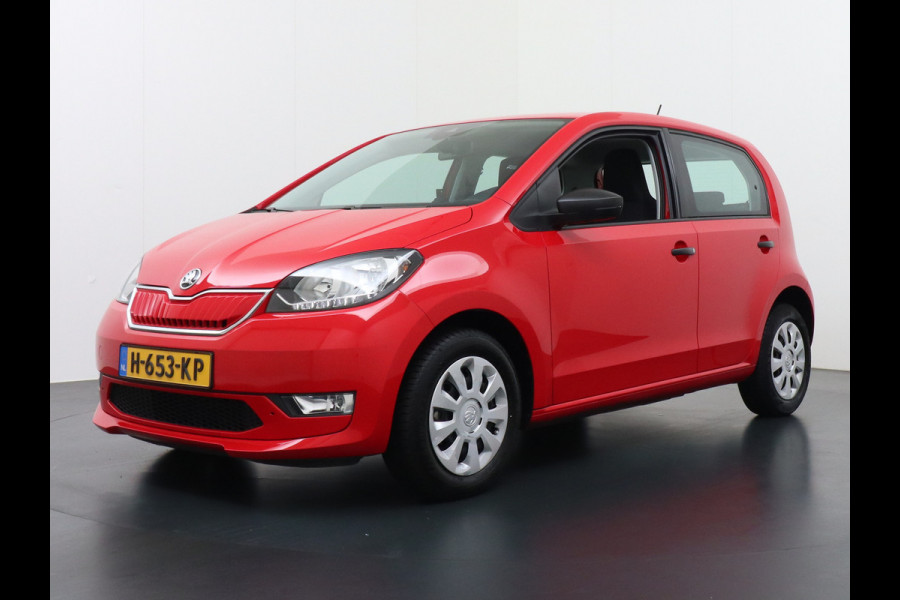 Škoda Citigo e-iV EV 36kWh Climate Control Cruise Control Bluetooth Verkeersborddetectie Led Esp Smartphone integratie Rijstrooksensor Verkeersbord detectie Ambition Grote Accu! Garantie op de accu tot 27-02-2028/160.000km. 1.235kg licht!