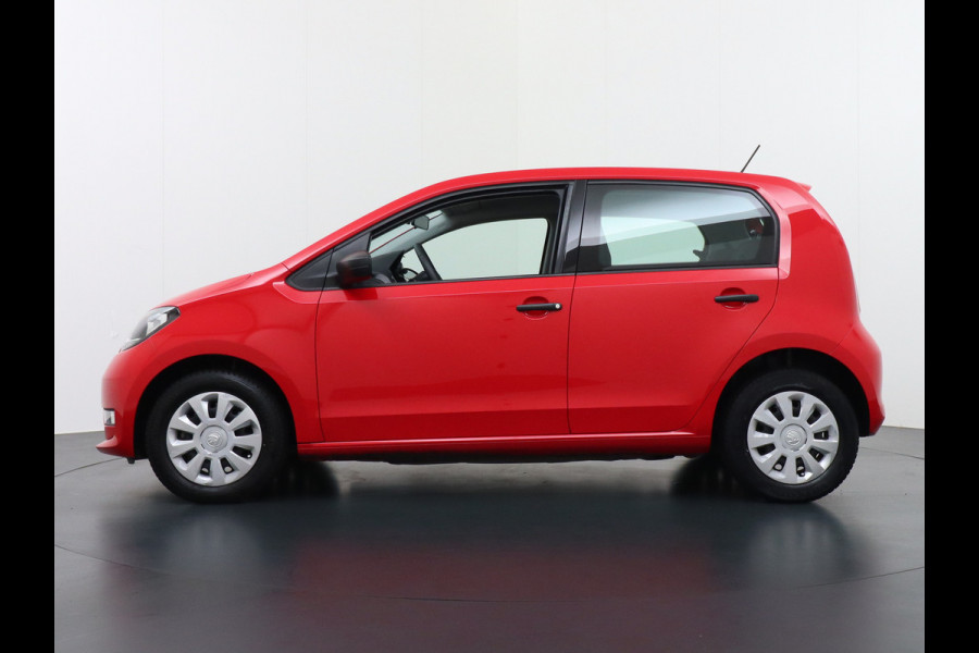Škoda Citigo e-iV EV 36kWh Climate Control Cruise Control Bluetooth Verkeersborddetectie Led Esp Smartphone integratie Rijstrooksensor Verkeersbord detectie Ambition Grote Accu! Garantie op de accu tot 27-02-2028/160.000km. 1.235kg licht!