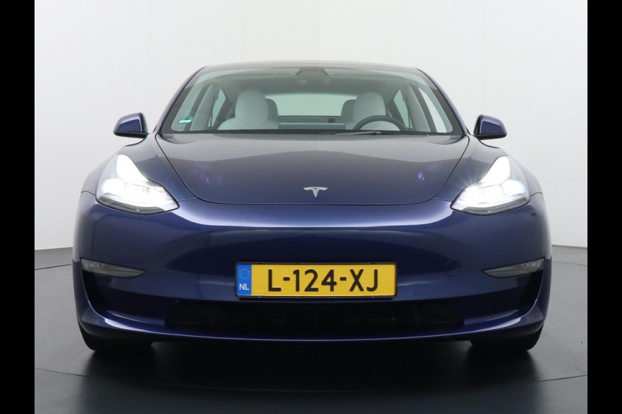 Tesla Model 3 Performance AWD 75 kWh ORIG. NL. NAP KM. | WIT LEDER | AUTOPILOT