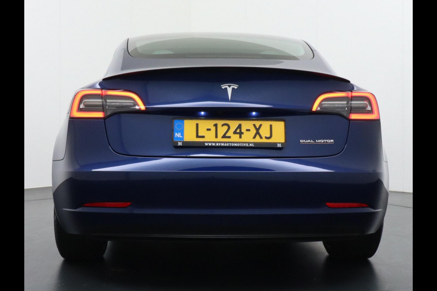 Tesla Model 3 Performance AWD 75 kWh ORIG. NL. NAP KM. | WIT LEDER | AUTOPILOT