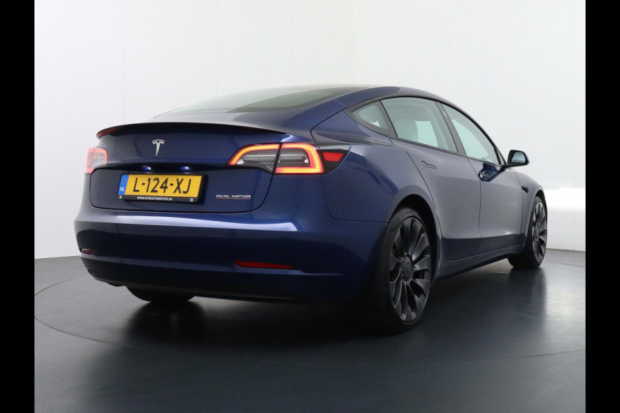 Tesla Model 3 Performance AWD 75 kWh ORIG. NL. NAP KM. | WIT LEDER | AUTOPILOT