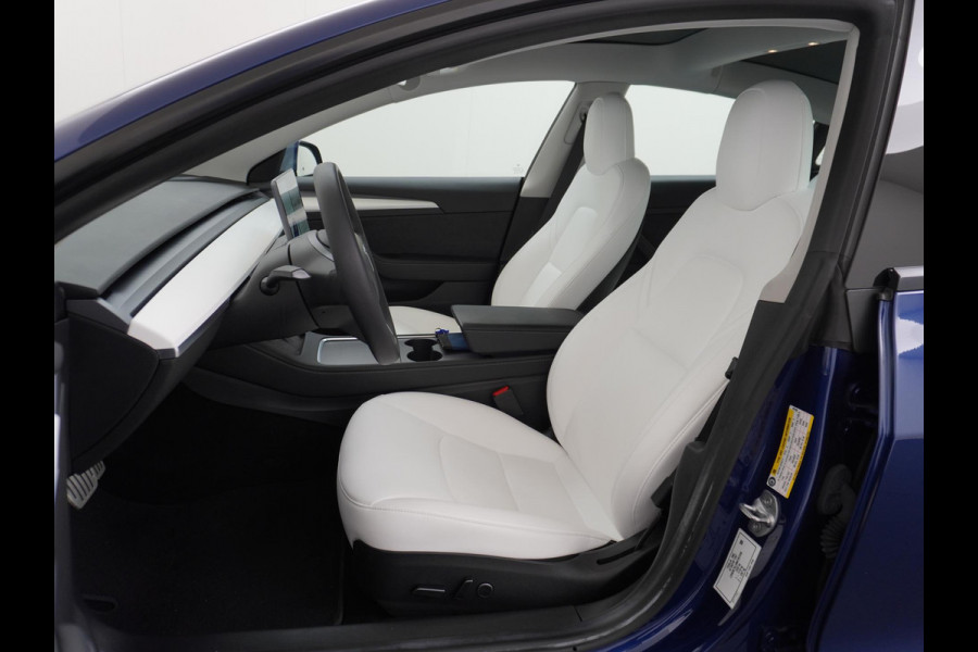 Tesla Model 3 Performance AWD 75 kWh ORIG. NL. NAP KM. | WIT LEDER | AUTOPILOT