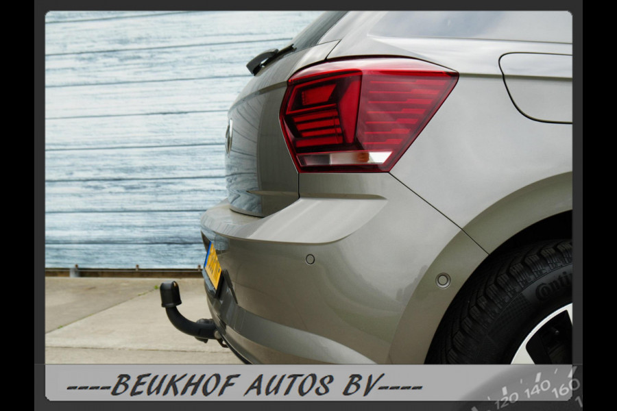 Volkswagen Polo 1.0 TSI Business Automaat Velgen Parkeersensoren